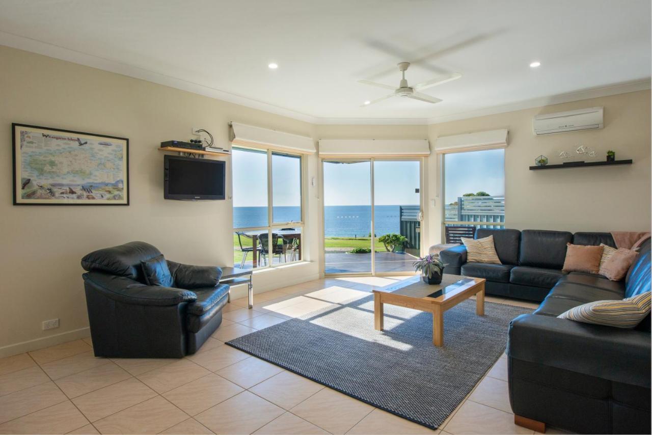 Searenity Holiday Accommodation Emu Bay Bagian luar foto