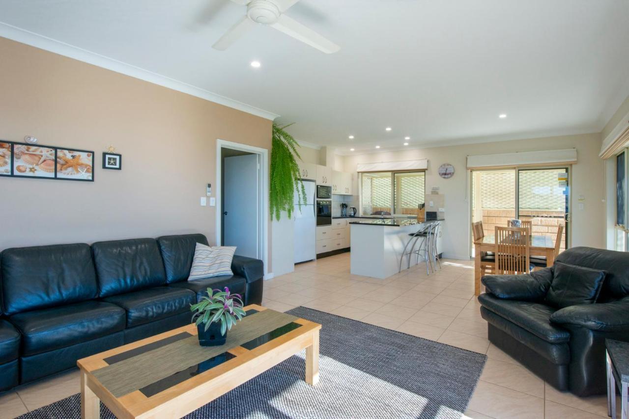 Searenity Holiday Accommodation Emu Bay Bagian luar foto