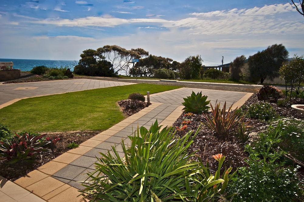 Searenity Holiday Accommodation Emu Bay Bagian luar foto