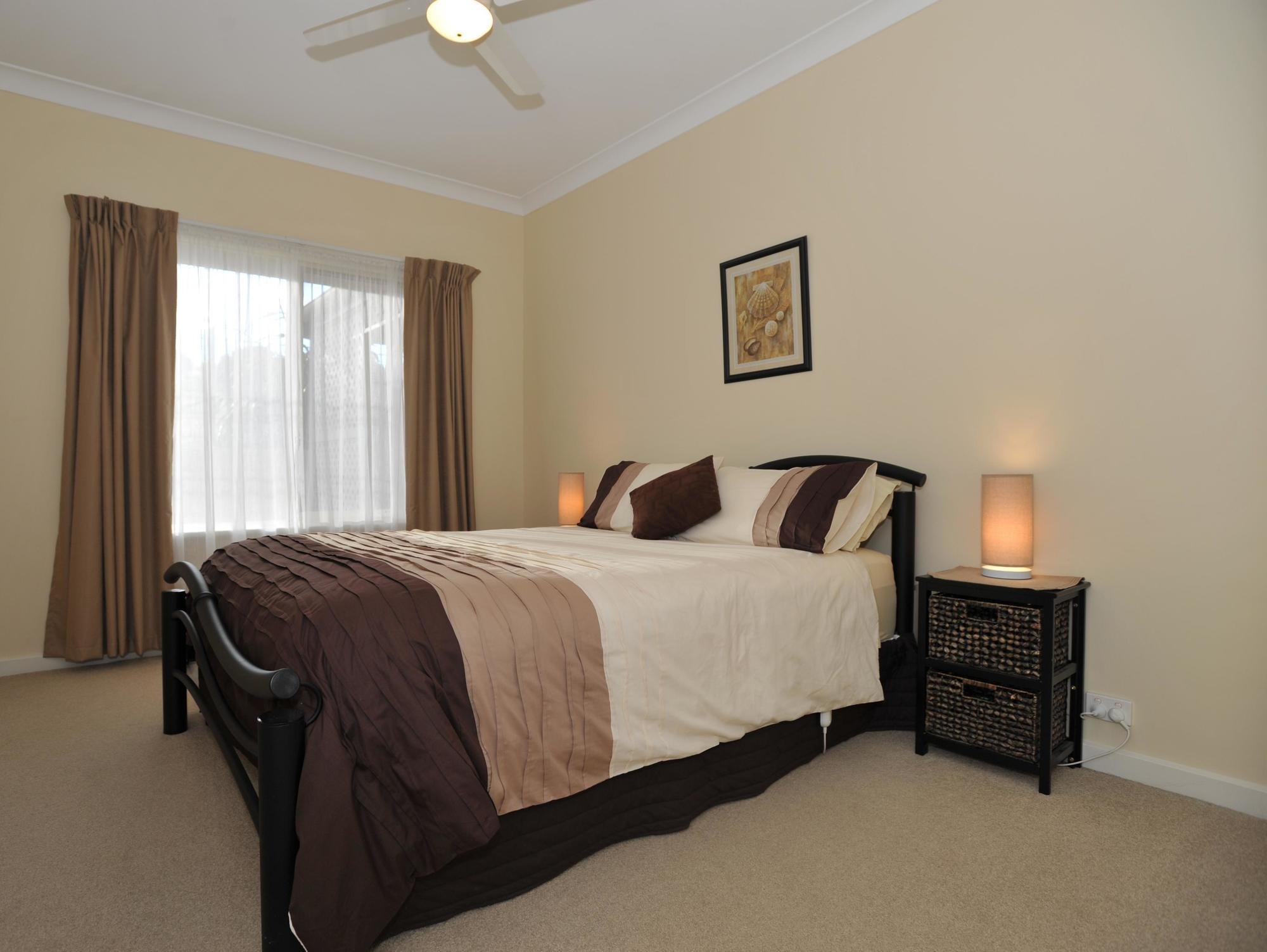 Searenity Holiday Accommodation Emu Bay Bagian luar foto